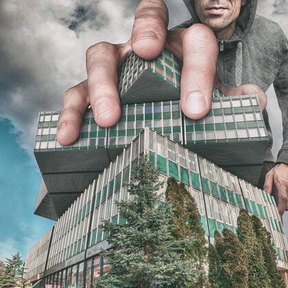 ARCHITEKTONICZNY 'MVP' PRZY ul. DĄBROWSZCZAKÓW